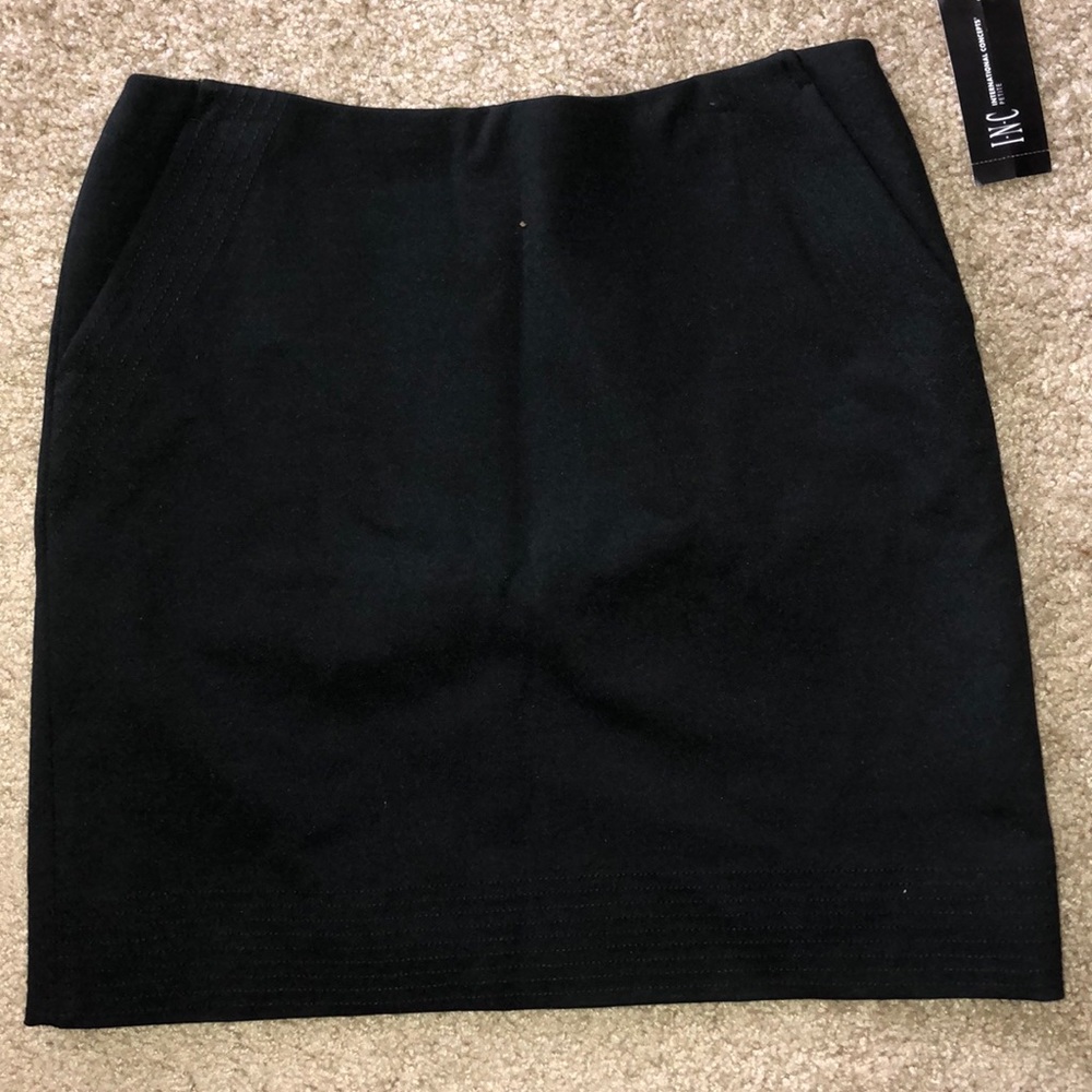 NWT INC black skirt
